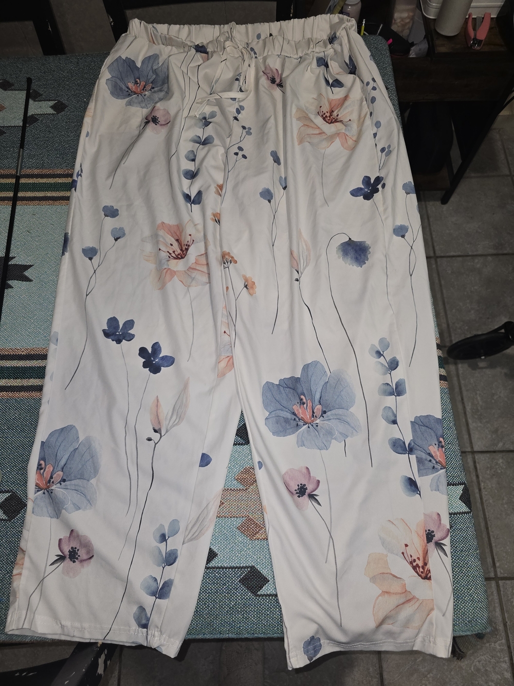 SHEIN White Wide-Leg Floral Lounge Pants with Blue & Pink Flowers